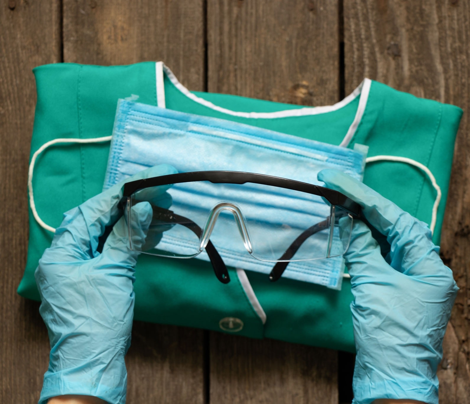 Gloves, Masks, Cap & Gown